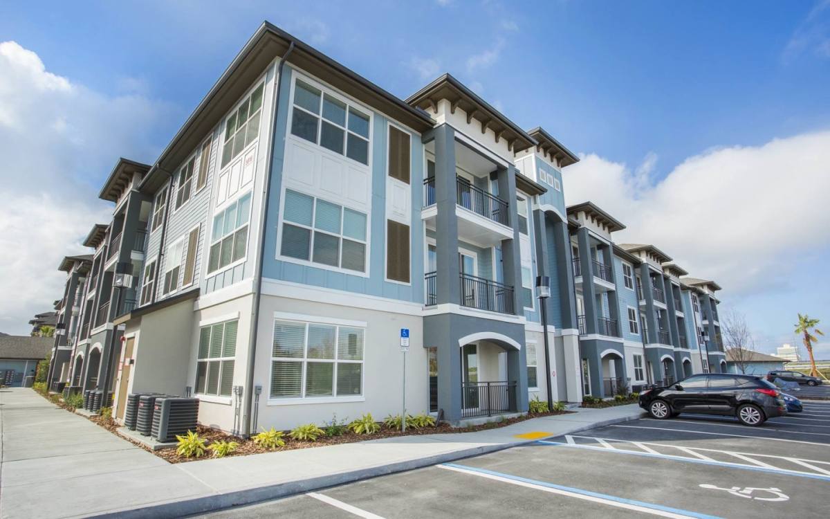 Aria at Millenia Orlando, FL 32839 1,516 to 2,217 RentalSource