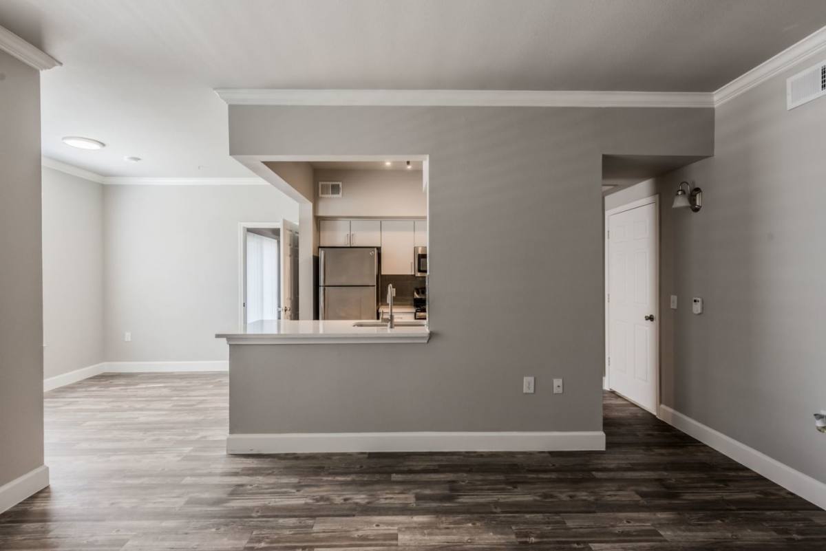 Grayson at Baybrook Friendswood, TX 77546 1,090 to 1,640