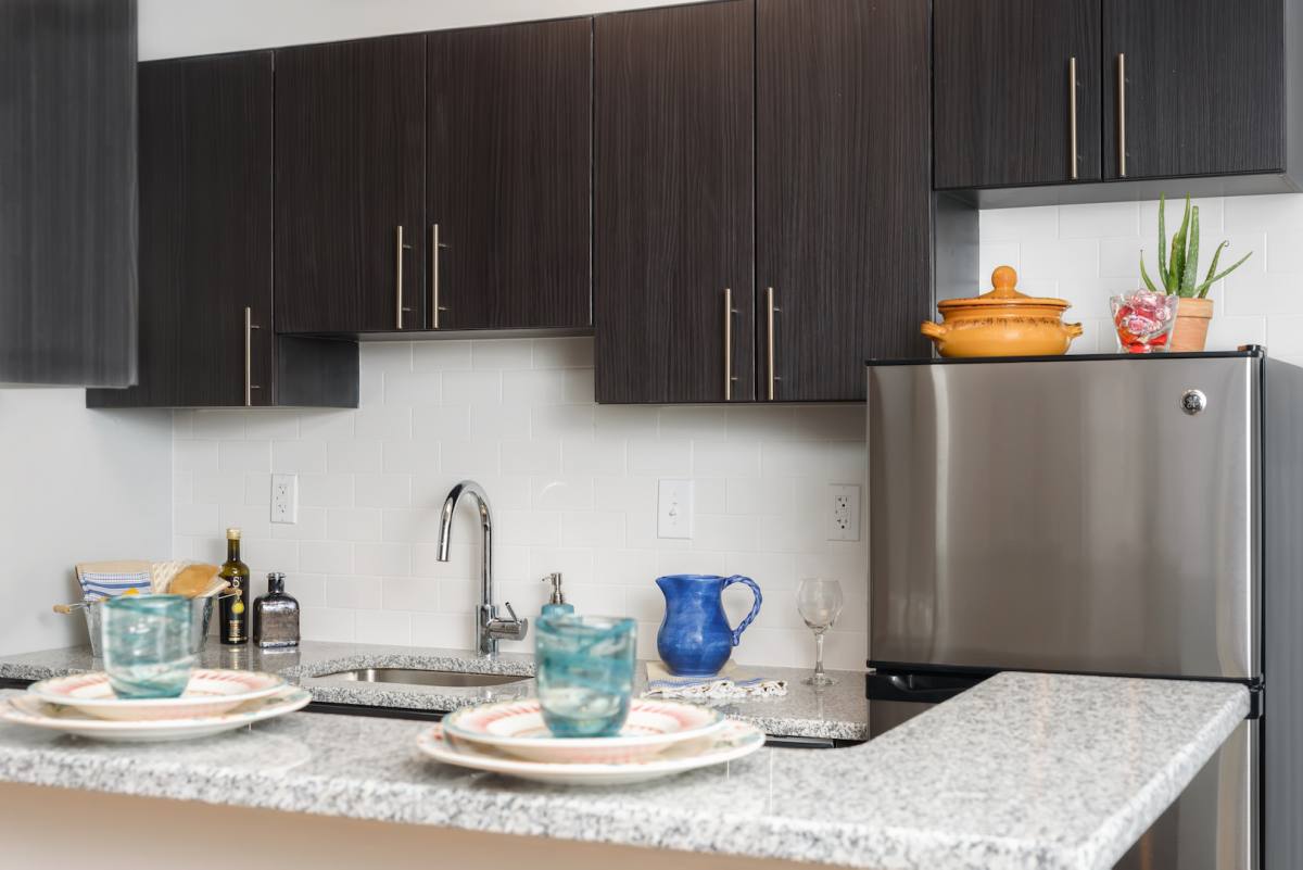 Montgomery Court Narberth, PA 19072 950 to 2,005 RentalSource