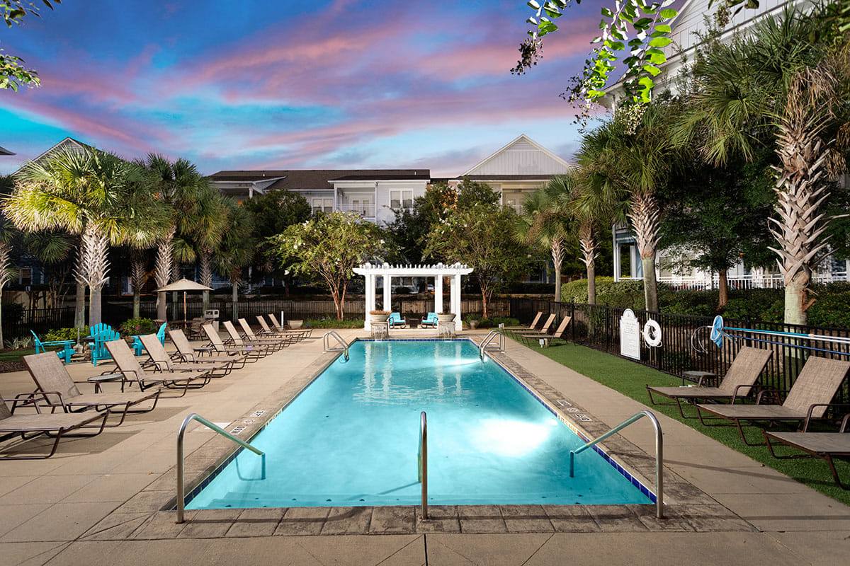 Spanish Fort Town Center Daphne, AL 36527 1,316 to 1,723