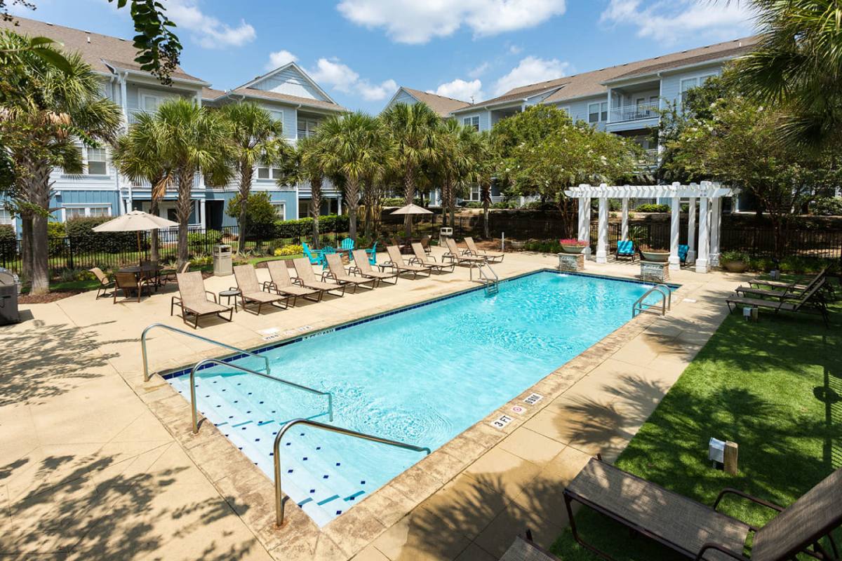 Spanish Fort Town Center Daphne, AL 36527 1,316 to 1,723