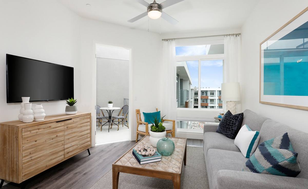 One Uptown Newport 4201 Jamboree Rd, Newport Beach, CA 92660