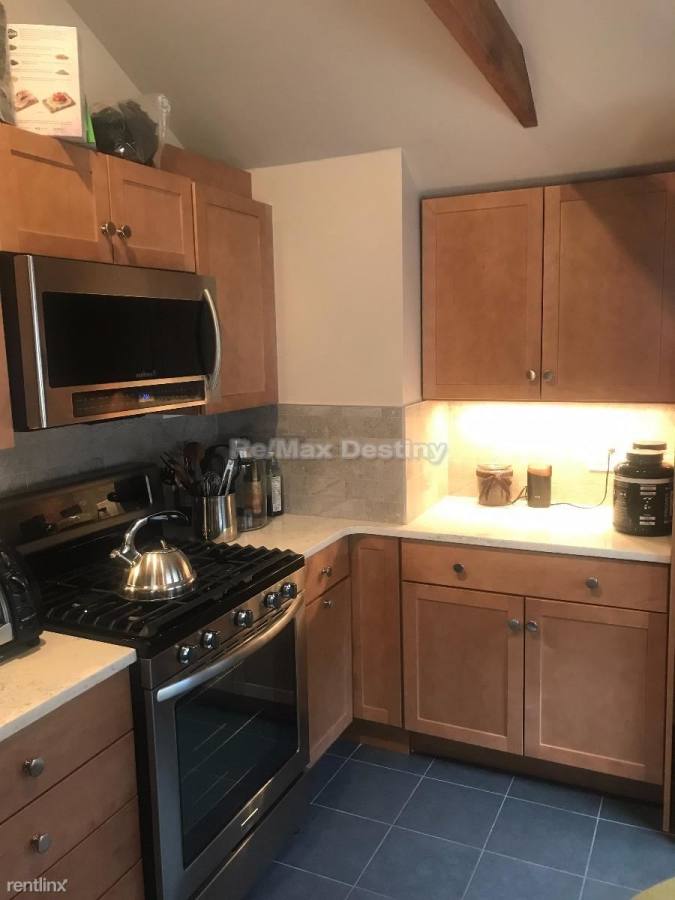 30 Antrim St, Cambridge, MA 02139 RentalSource