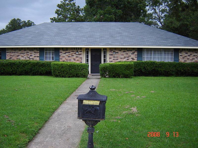 River Oaks, Monroe, LA 71201 1,701 RentalSource