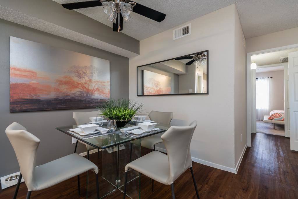 The Carling on Frankford Carrollton, TX 75007 940 to 1,439