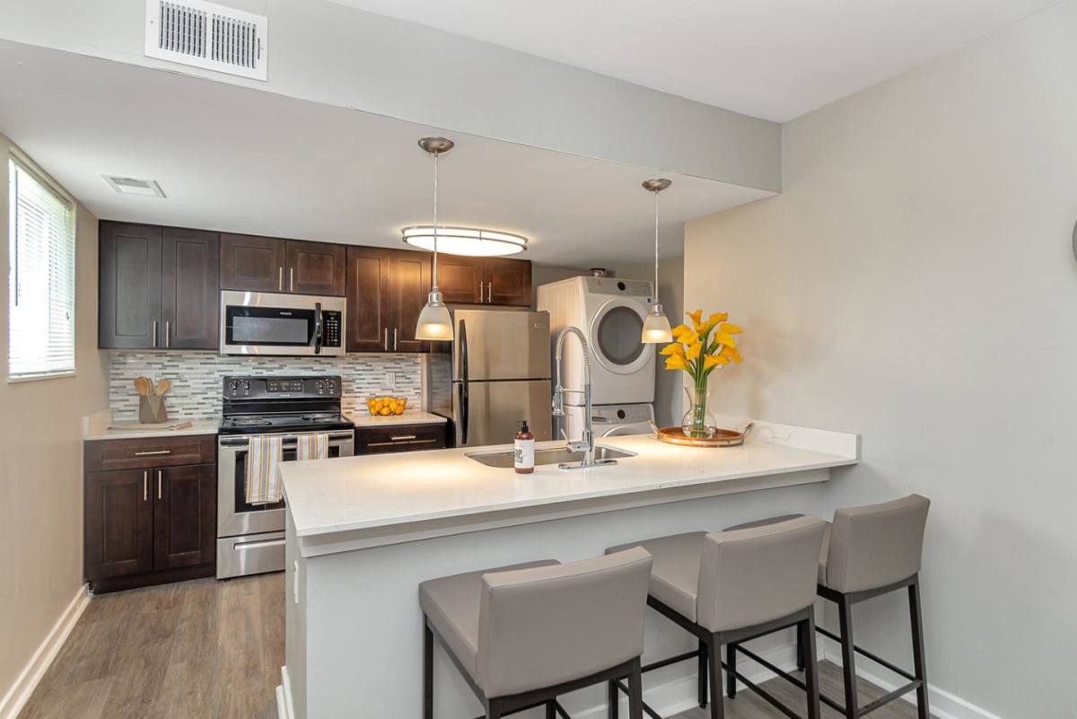 The Residences on 56th Street 6800 Brendon Way Ndr, Indianapolis, IN