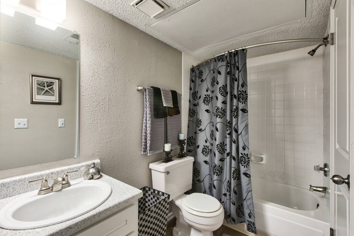 Mountain View Apartment Homes 4085 Westmeadow Dr, Colorado Springs