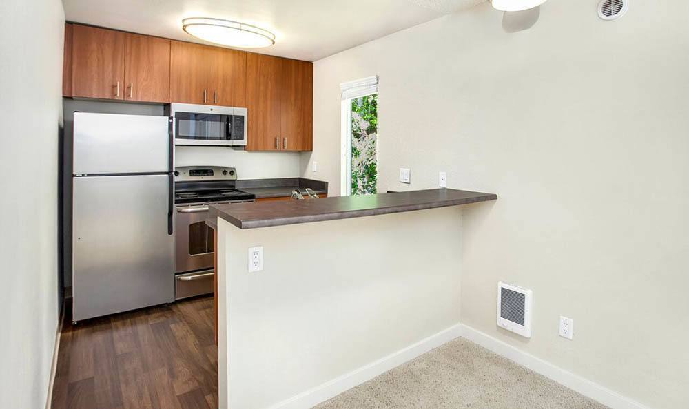 Vue Kirkland 11733 NE 131st Place, Kirkland, WA 98034 Apartment For