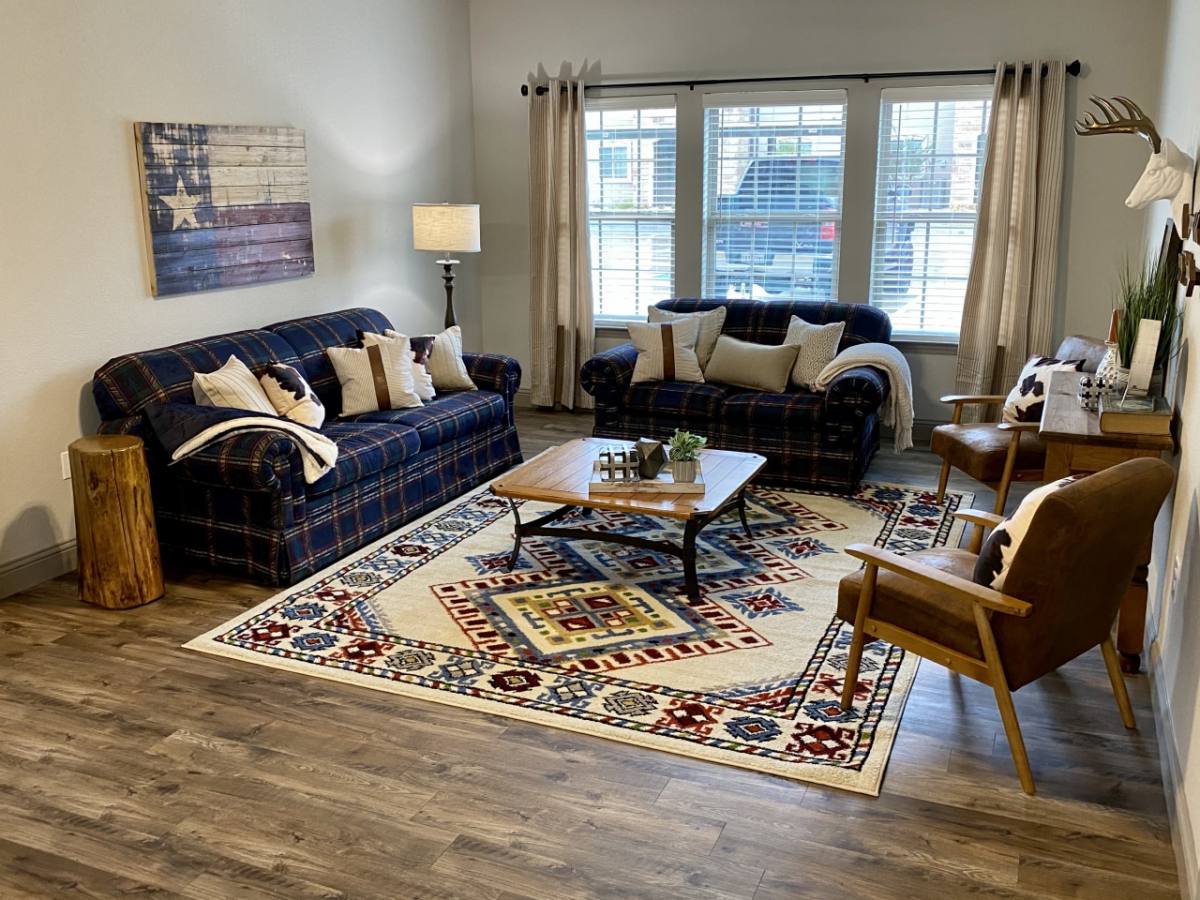 Lone Oak 1801 Fort Worth Highway, Weatherford, TX 76087