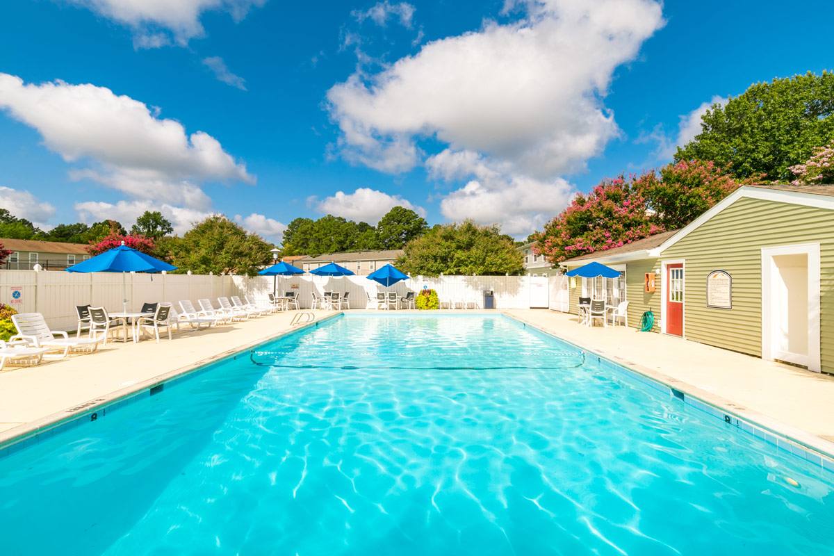 Kingsbridge Chesapeake, VA 23322 1,307 to 1,756 RentalSource