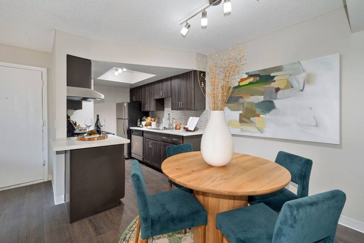 Cala Paradise Valley 12211 N Paradise Village Parkway S, Phoenix, AZ