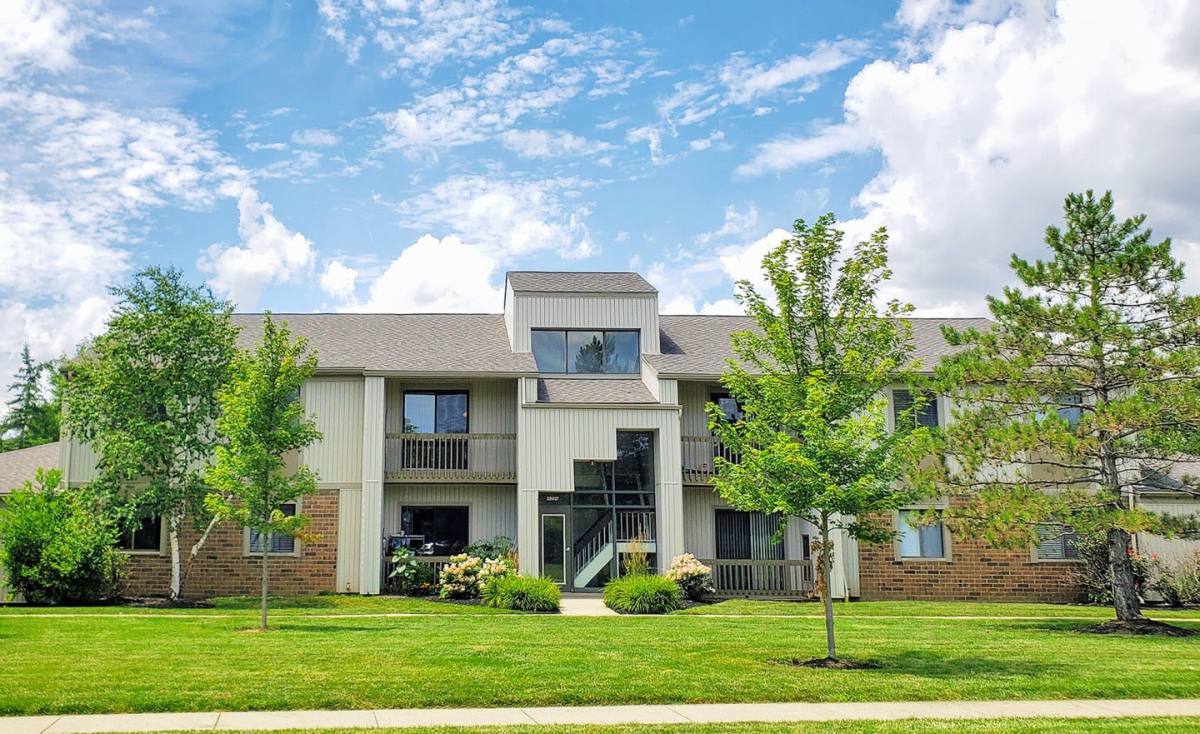 Liberty Hill 32450 Cromwell Dr, Solon, OH 44139 RentalSource