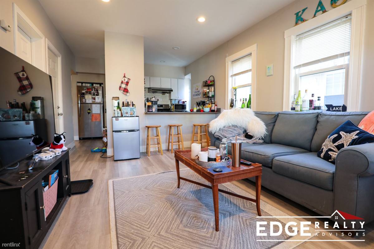 17 Long Ave 2A, Allston, MA 02134 4,100 RentalSource