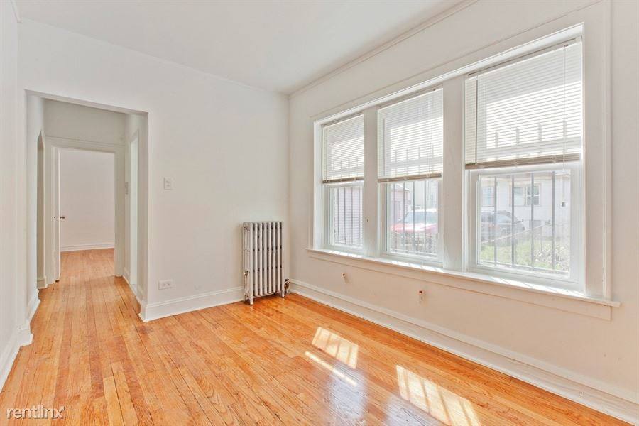 11932 S Stewart Ave, Chicago, IL 60628 | RentalSource