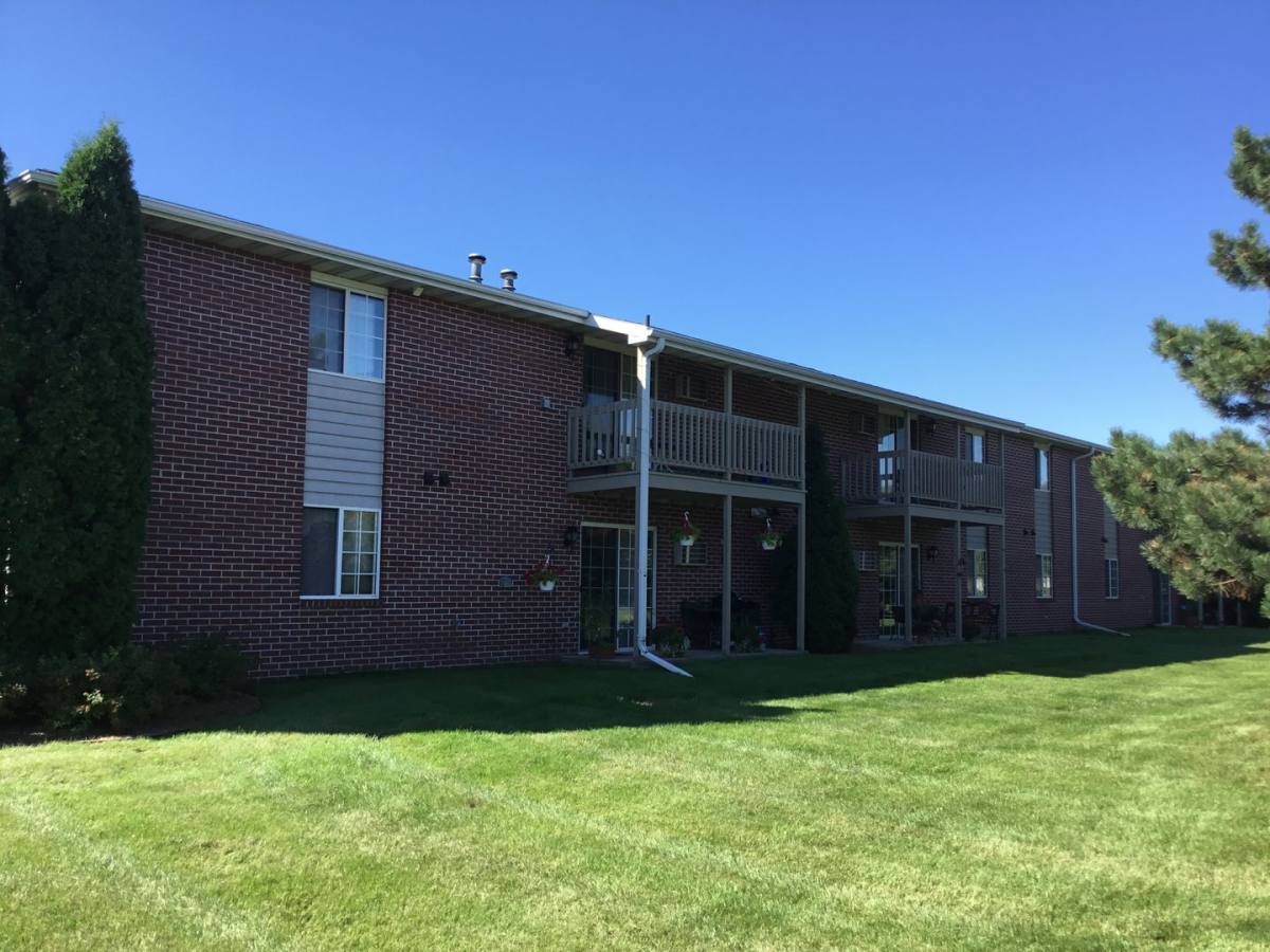 1300 Geneva Rd, Menasha, WI 54952 Apartment For Rent 969 to 1,199