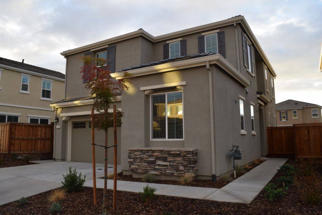 1129 Oakbriar Circle, Roseville, CA 95747 RentalSource