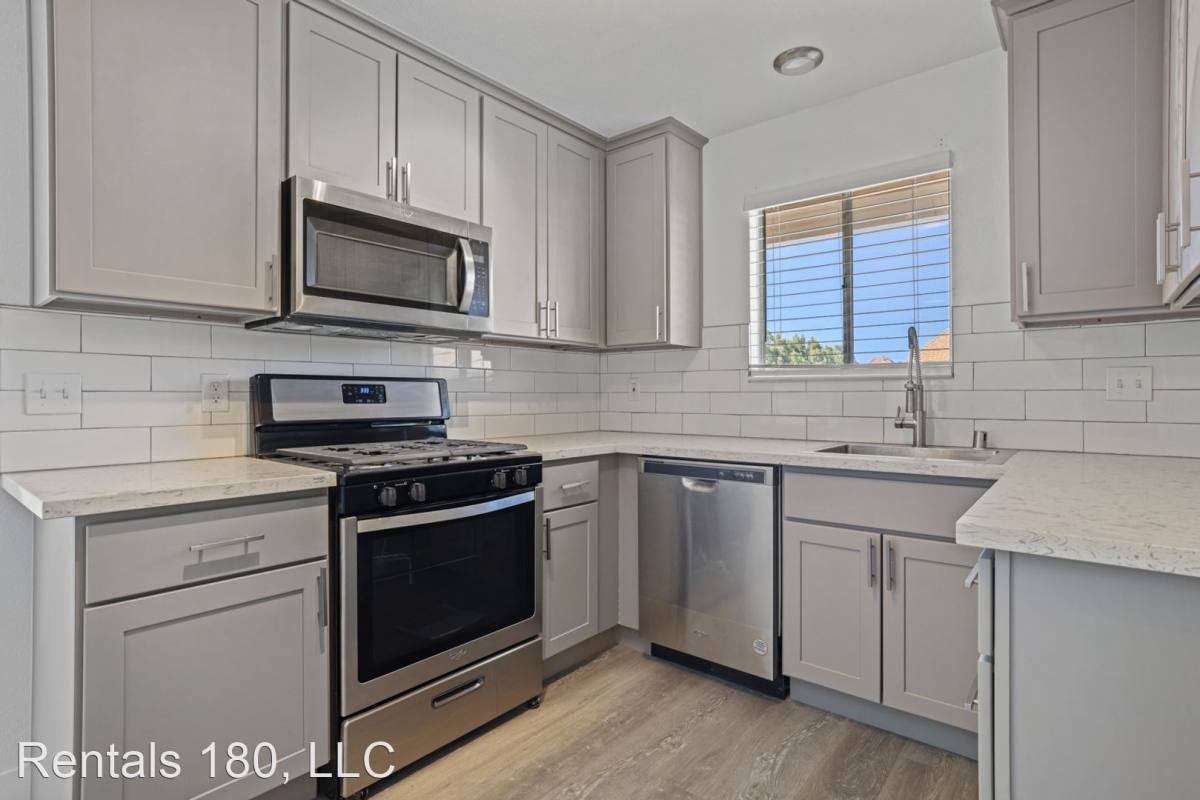 Richland Living Homes 1749 Richland Ave, Ceres, CA 95307 Apartment