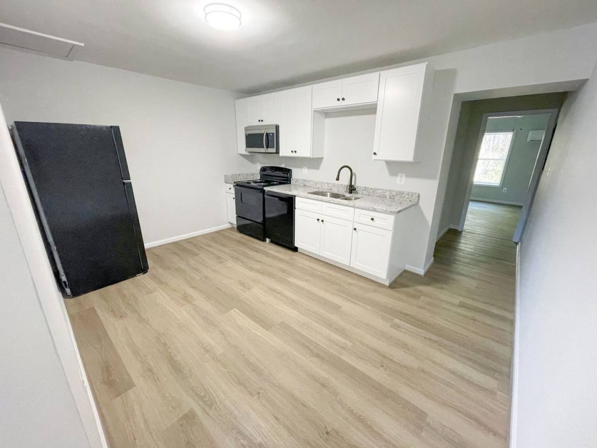 17476 Piney Point Rd, Patuxent River, MD 20670 Apartment For Rent