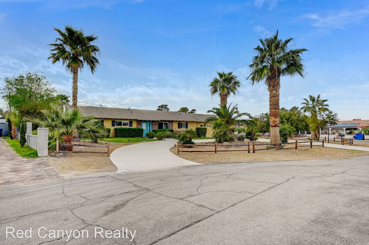 4669 Saddle Place, Las Vegas, NV 89119 House For Rent RentalSource