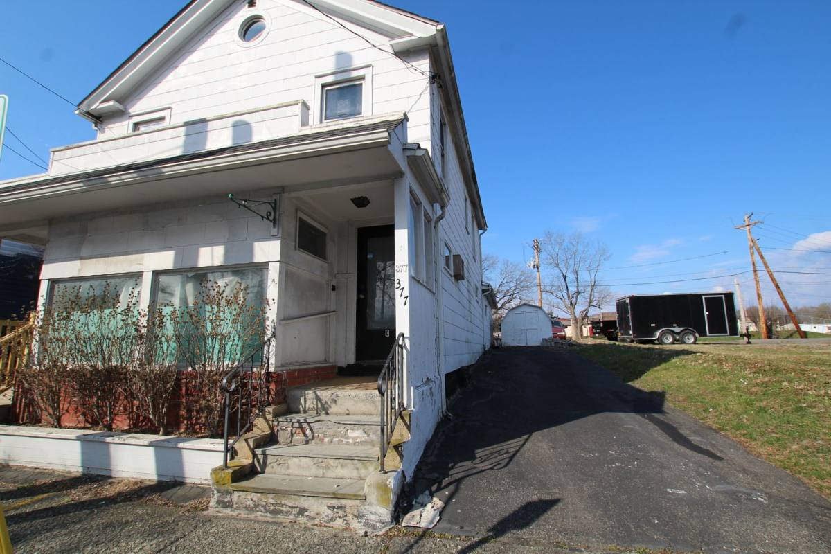 377 Washington Ave, Kingston, NY 12401 RentalSource