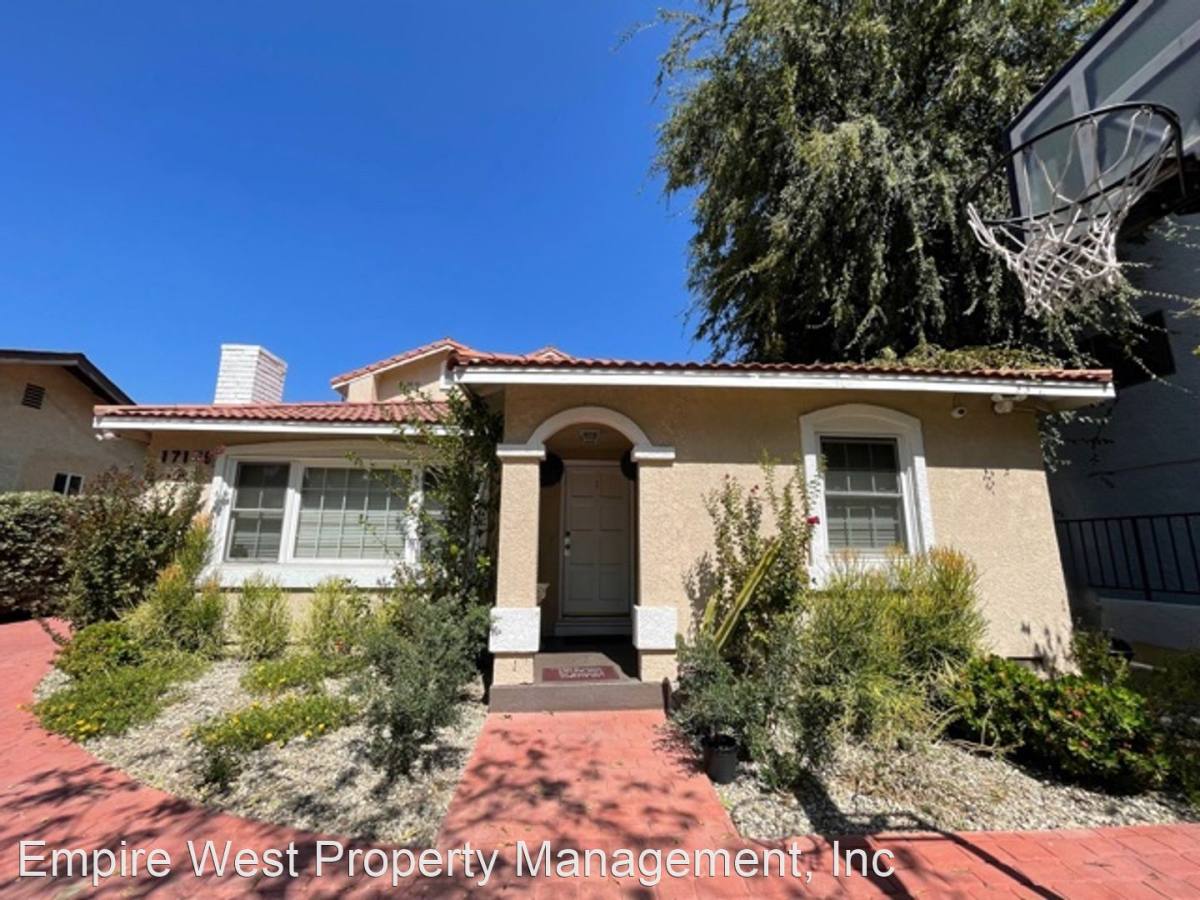 17175 Chatsworth St, Granada Hills, CA 91344 Townhouse For Rent