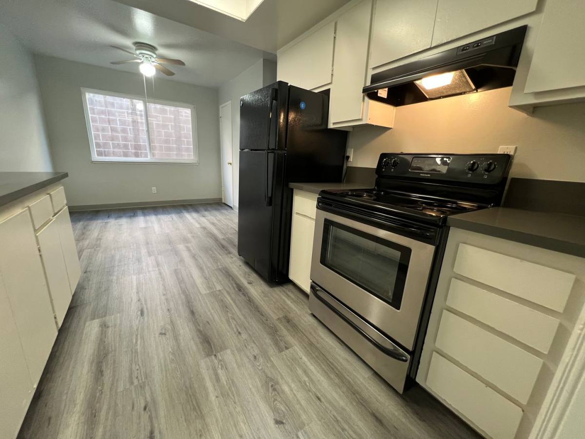 2300 Regent Way, Castro Valley, CA 94546 Apartment For Rent