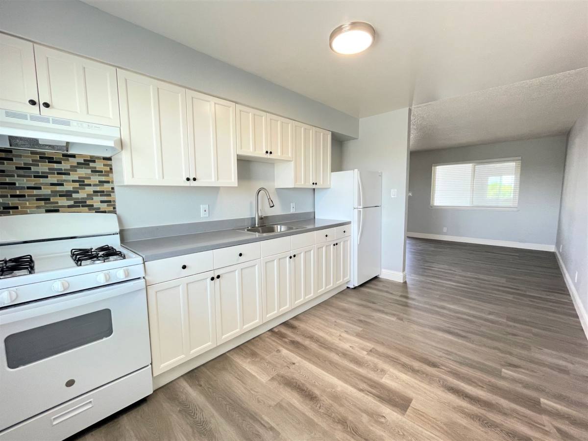 5242 College Oak Dr, Sacramento, CA 95841 Apartment For Rent