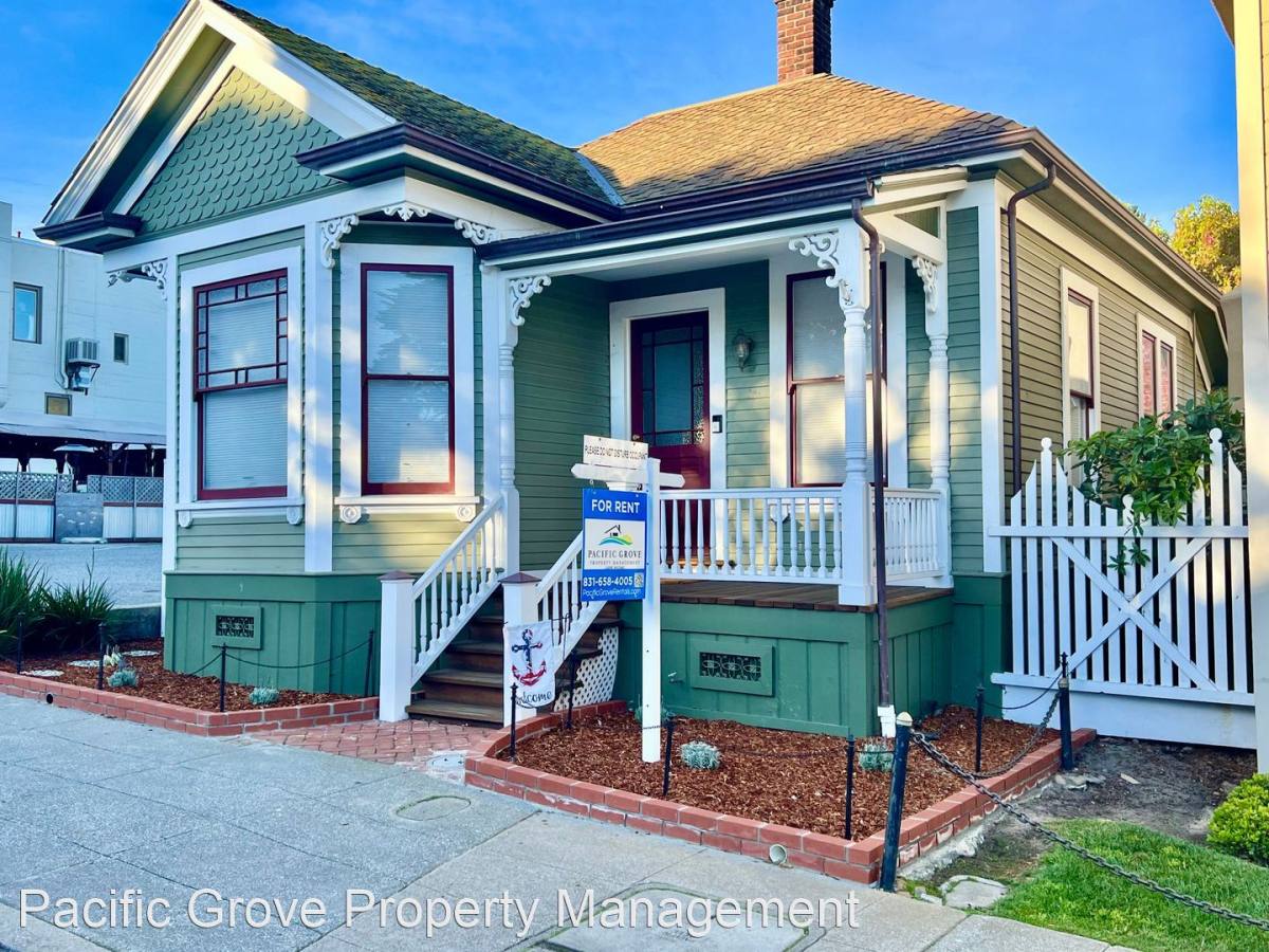 166 Forest Ave, Pacific Grove, CA 93950 3,500 RentalSource