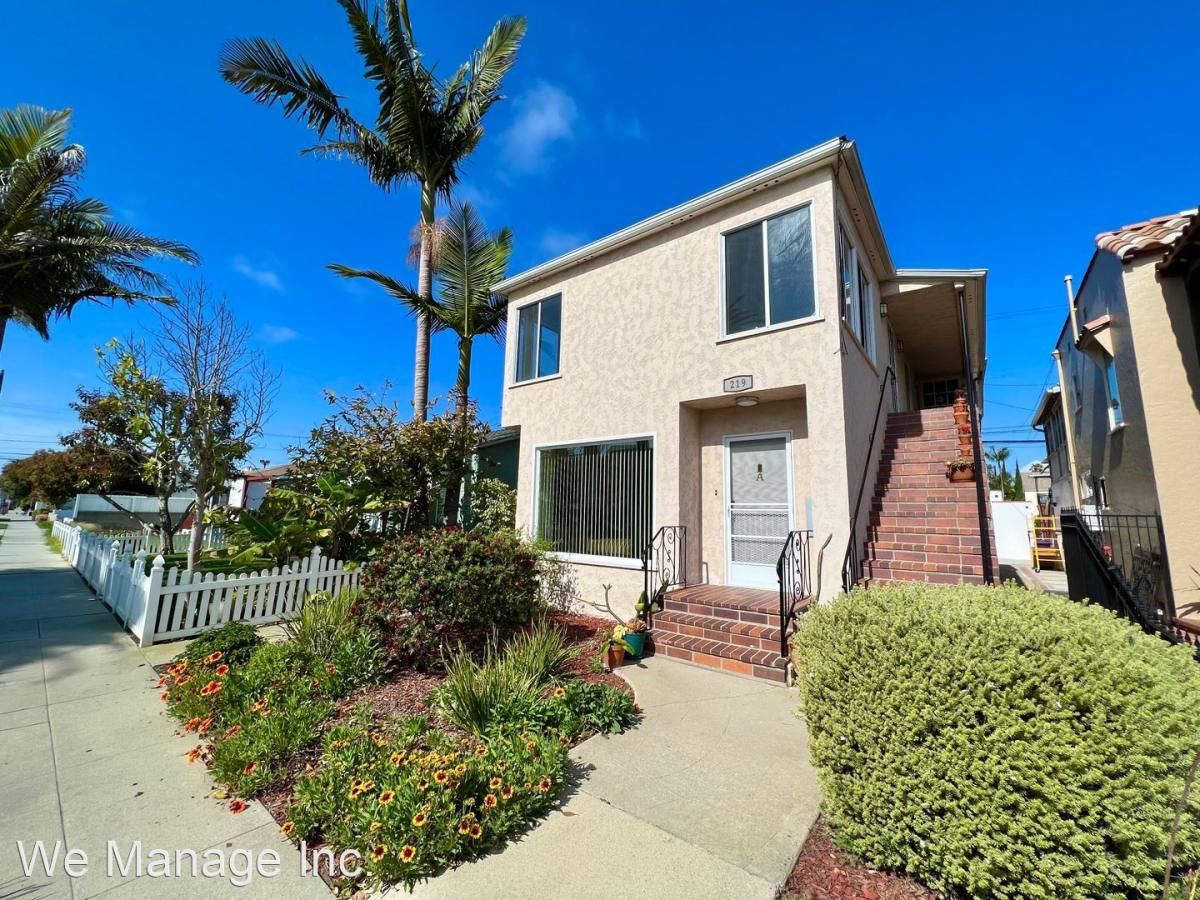 219 Granada Ave, Long Beach, CA 90803 1,795 RentalSource