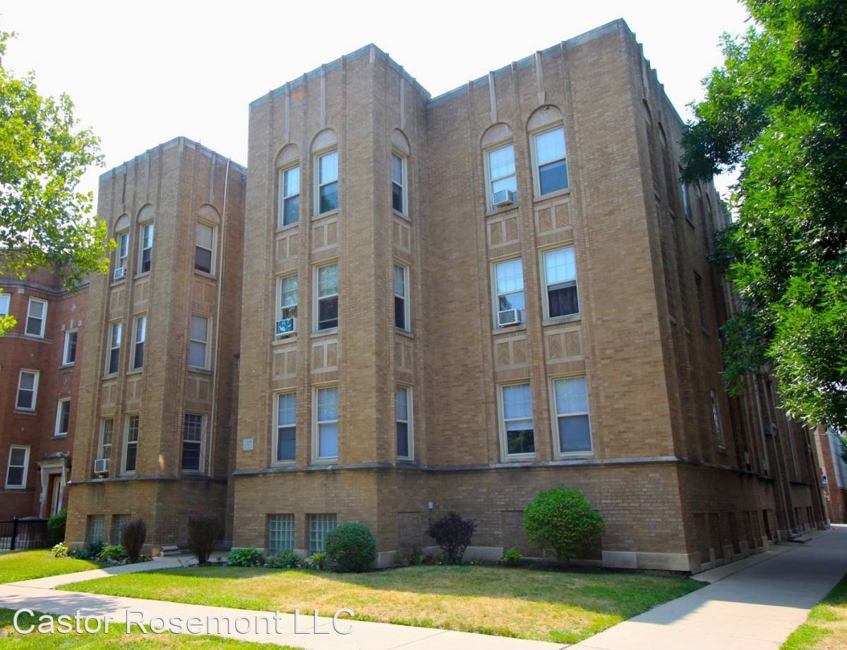233743 W Rosemont 625458 N Claremont, Chicago, IL 60659 Apartment