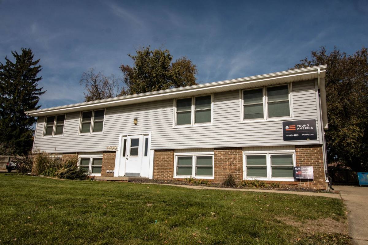 1500 Hancock Dr, Normal, IL 61761 Apartment For Rent RentalSource