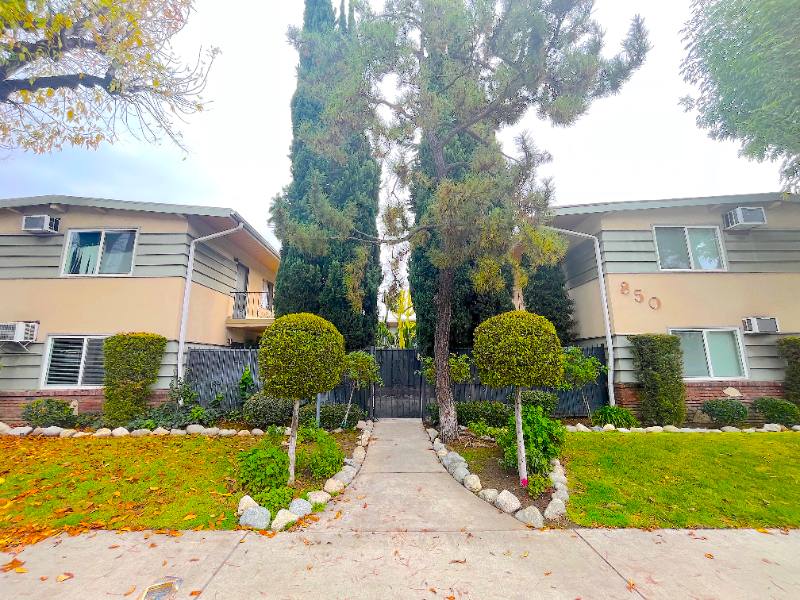 850 S Rosemead Blvd 3, Pasadena, CA 91107 Apartment For Rent