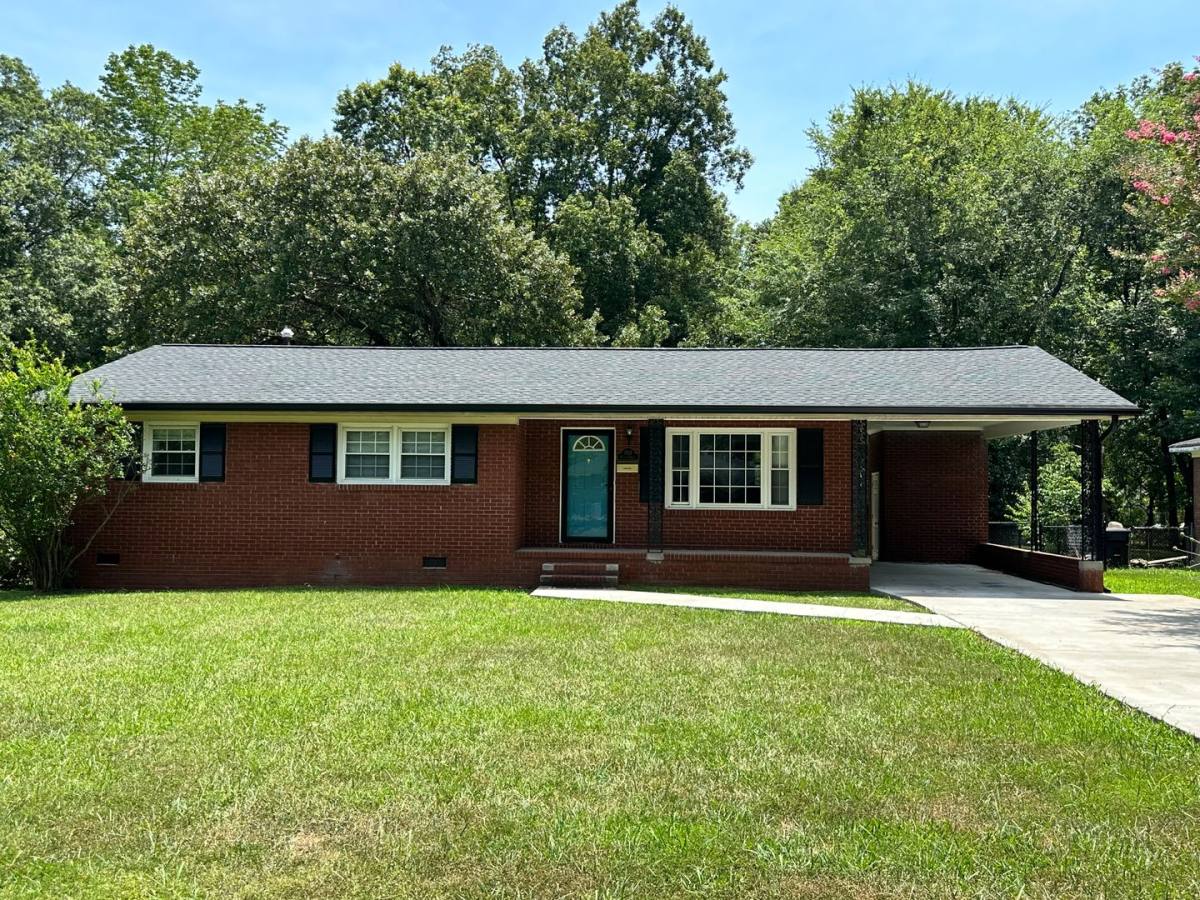 1015 Sylvia Circle, Rock Hill, SC 29730 1,795 RentalSource