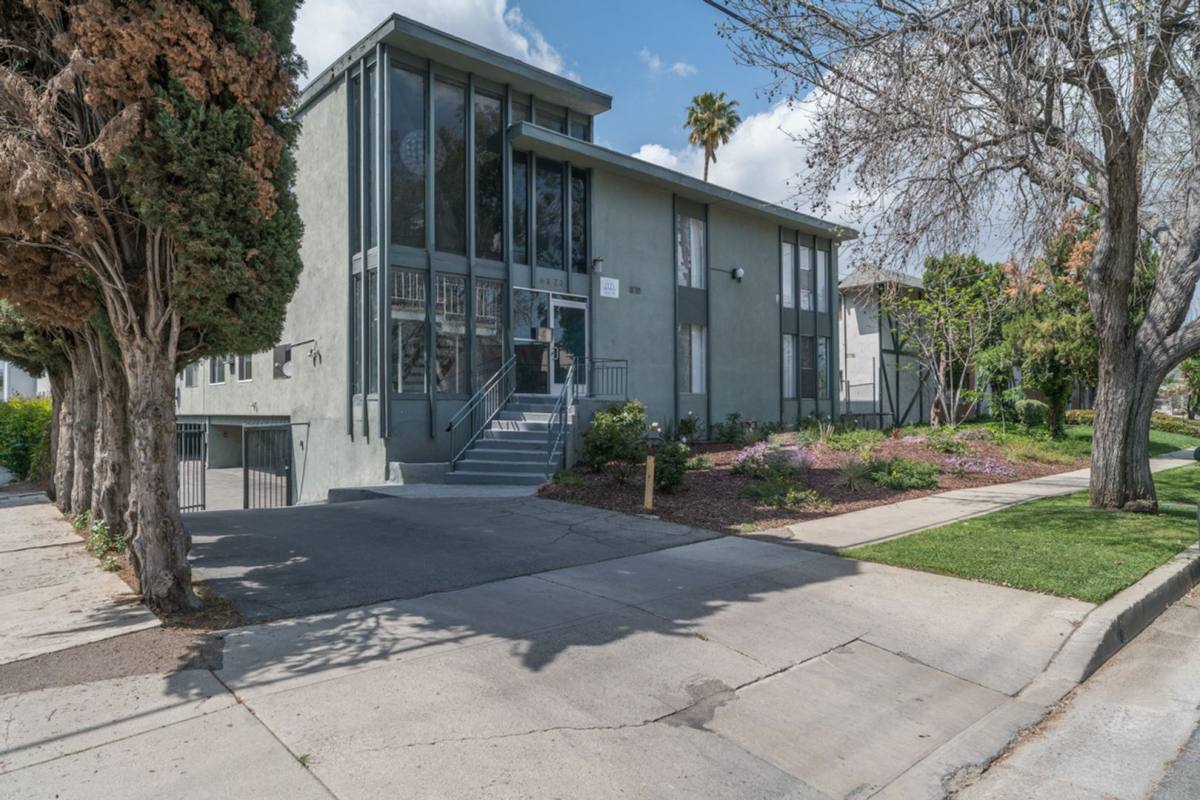 6823 Variel Ave, Canoga Park, CA 91303 Apartment For Rent RentalSource