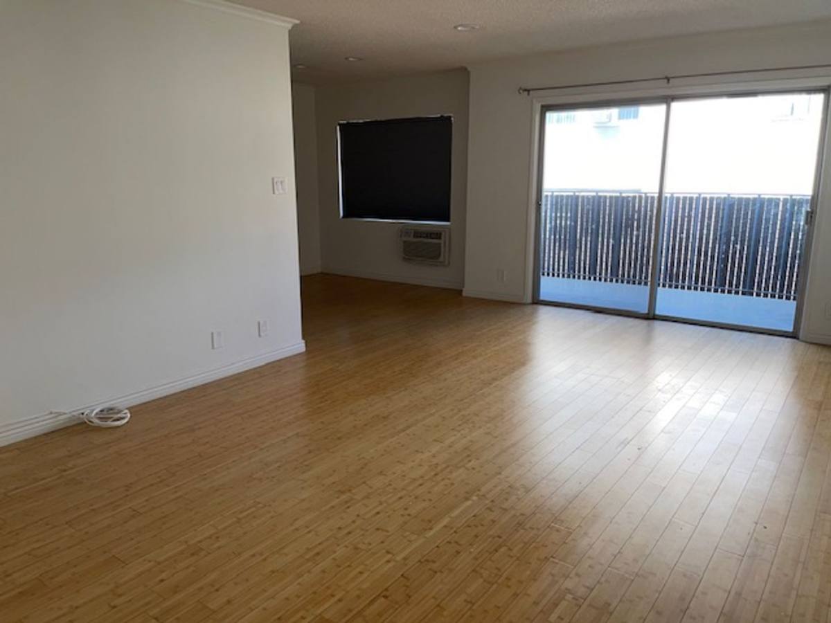 1515 S Beverly Glen Blvd, Los Angeles, CA 90024 - Apartment For Rent ...