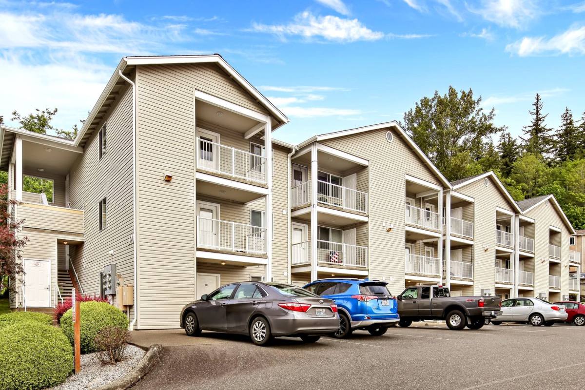 3201 Elwood Ave, Bellingham, WA 98225 Apartment For Rent