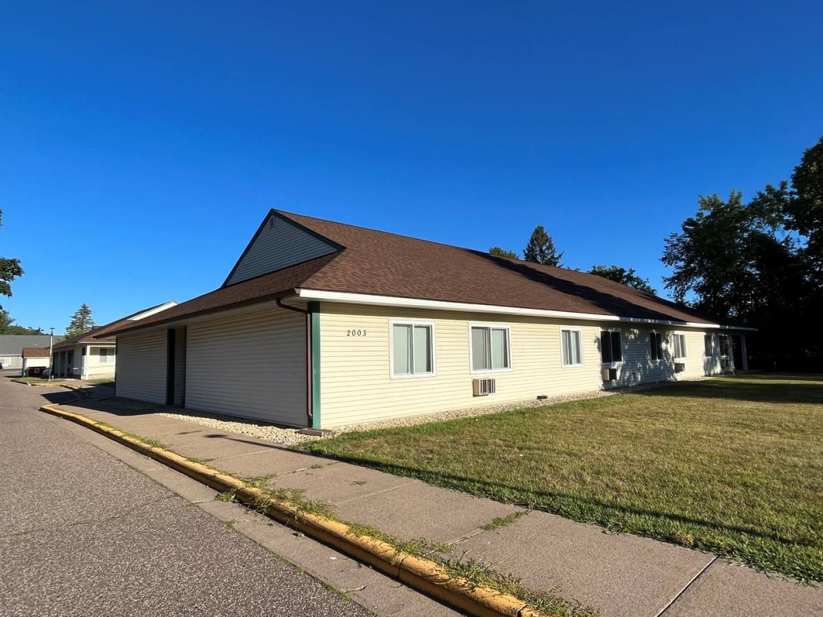 2003 9th St E, Menomonie, WI 54751 Apartment For Rent RentalSource