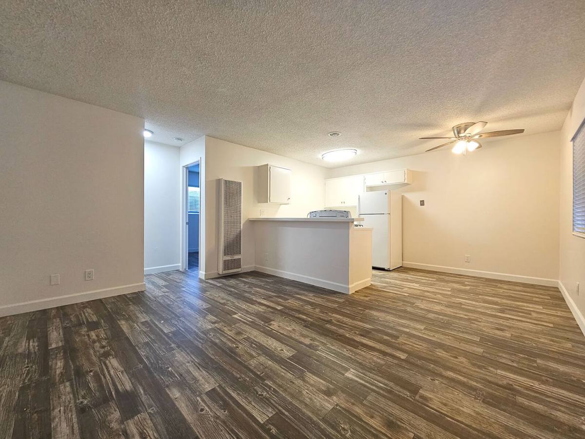 4323 Parks Ave, La Mesa, CA 91941 1,725 RentalSource