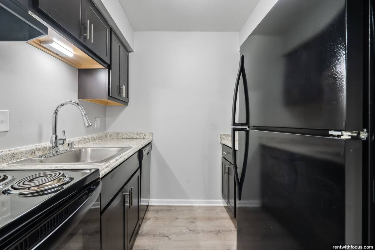 3661, 3663, 3665, 3667 W College Ave, Milwaukee, WI 53221 Apartment