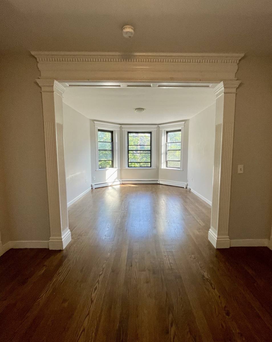 11 Stearns Rd 5, Brookline, MA 02446 4,950 RentalSource