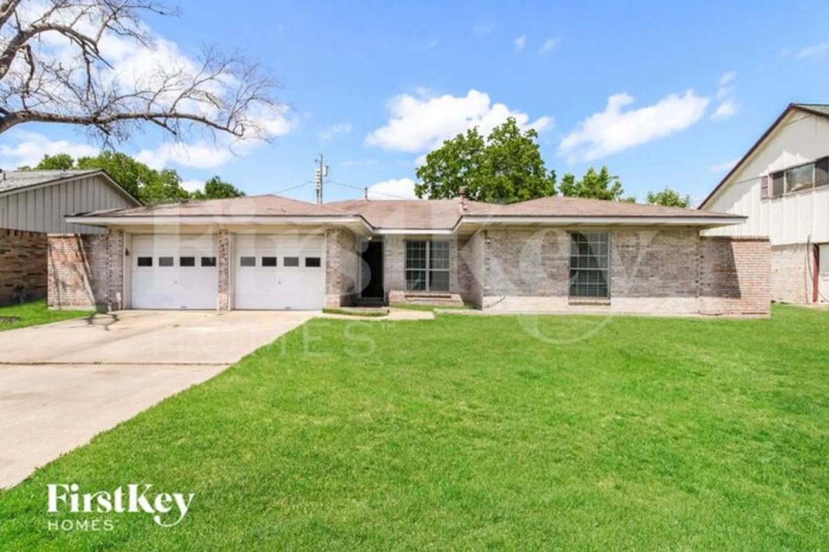 402 Riverbend St, Baytown, TX 77521 RentalSource