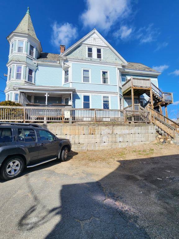 9 Mount Vernon St, Fitchburg, MA 01420 | RentalSource