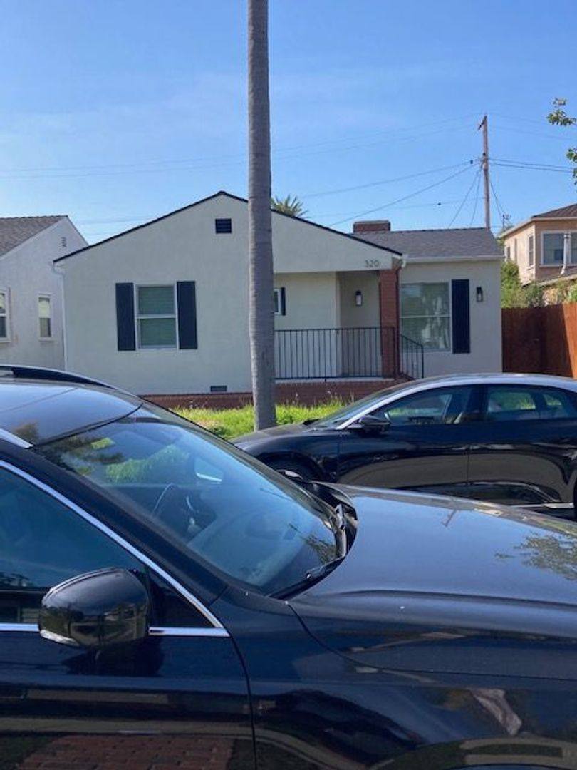 320 Santa Ana Ave Greg, Long Beach, CA 90803 Apartment For Rent