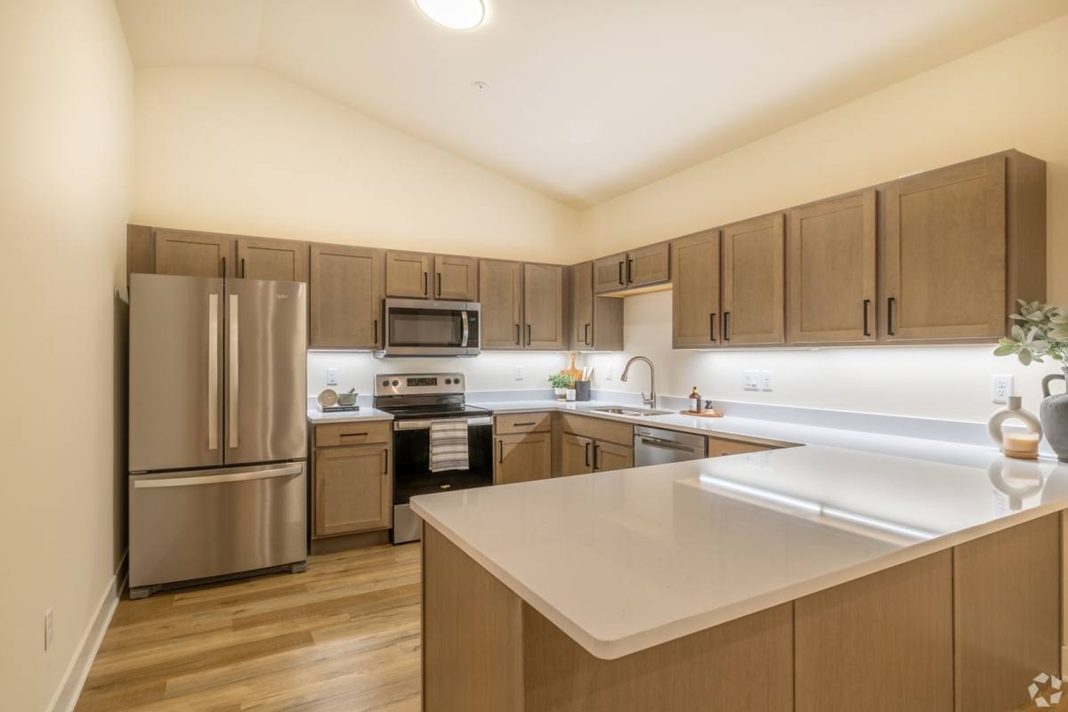 119 Eiche Dr, Slinger, WI 53086 Apartment For Rent 2,150 RentalSource