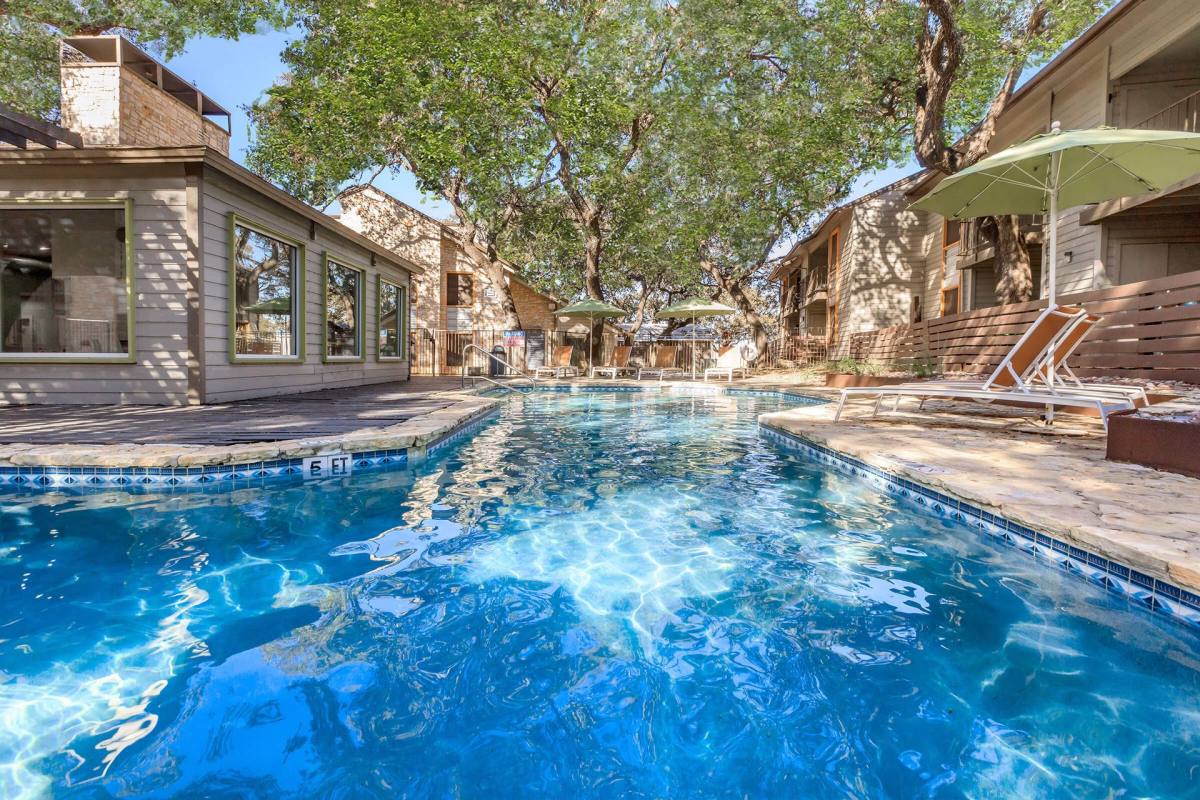 950 E Bitters Rd, San Antonio, TX 78216 Apartment For Rent 925 to