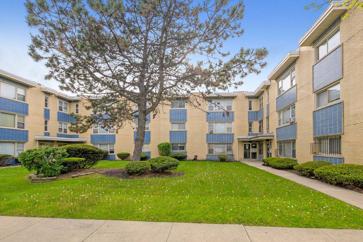 773236 S Kedzie Ave, Chicago, IL 60652 Apartment For Rent RentalSource