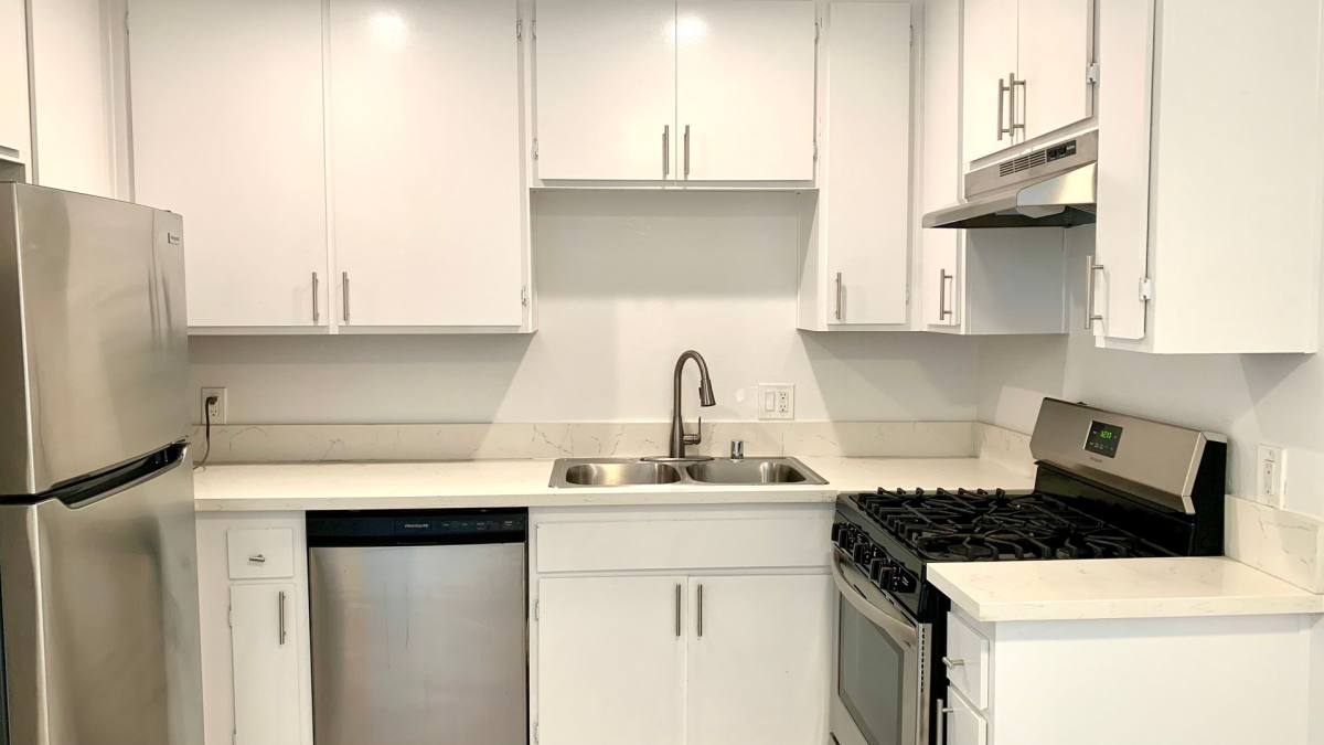 2724 Abbot Kinney Blvd, Venice, CA 90291 Apartment For Rent