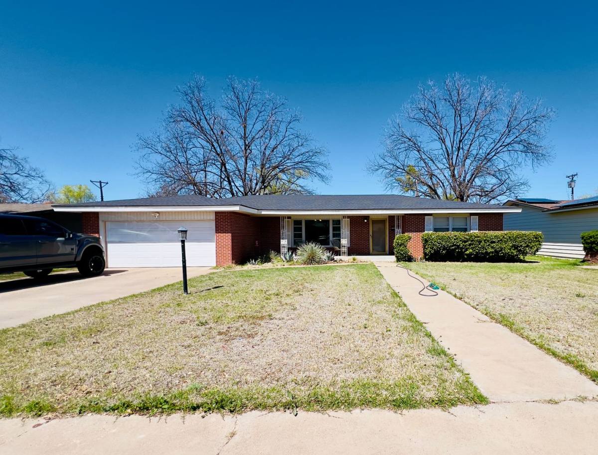 3612 39th St, Lubbock, TX 79413 House For Rent 1,850 RentalSource