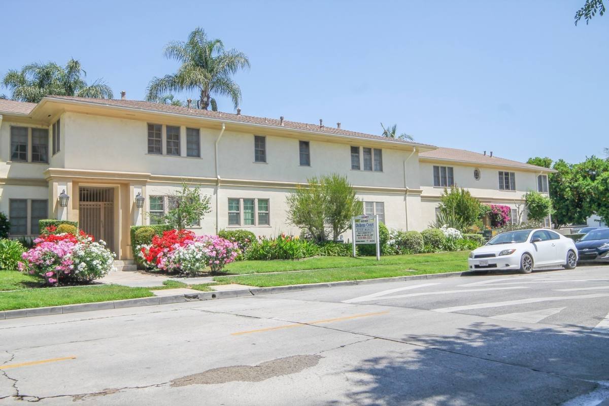 1512737 Dickens St, Sherman Oaks, CA 91403 Apartment For Rent
