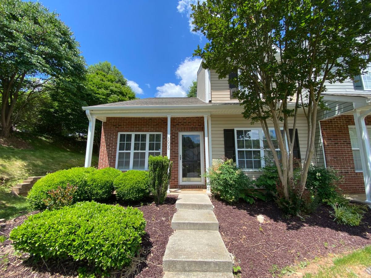 3006 Kensington Place, Winston Salem, NC 27103 Townhouse For Rent